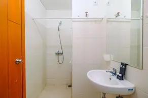 Comfort Studio At Woodland Park Residence - Bathroom