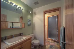 Lulu City 3F 2 Bedroom Condo By Accommodations in Telluride - Salle de bain