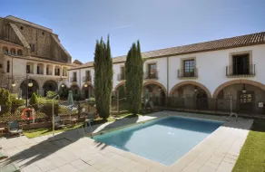 Parador de Plasencia - Piscine