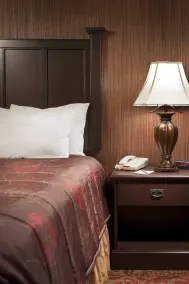 Castle Inn and Suites Anaheim - Chambre