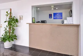 Americas Best Value Inn Clute - Hall