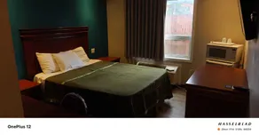 Queensway Motel - Zimmer