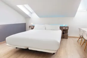 B&B HOTELS Donostia San Sebastián Aeropuerto - Habitación