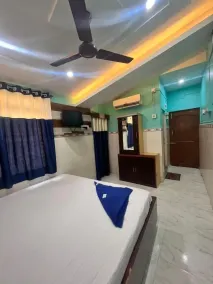 Hotel Holiday Home - Rom
