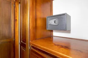 Downtown Suites - Room