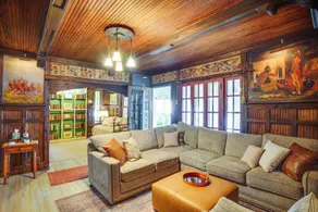 Historic Green Lake Escape: Fire Pit & Lake Views - Interni