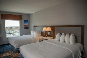 Hampton Inn & Suites Erie Bayfront - Room