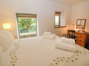 Temperance Croft - Room