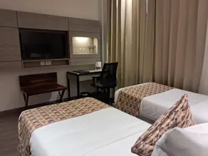 Rhythm Gurugram, Hotel & Suites, Sohna Road, Sector 68 - Zimmer