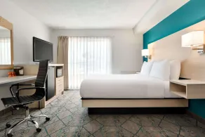 Ramada by Wyndham Miramichi New Brunswick - Chambre
