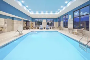 Hampton Inn & Suites Grandville Grand Rapids South - Pool