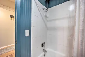 Dog-friendly Bella Vista Home w/ Grill + Deck - Innvendig