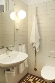 Lady Hamilton Hotel - Banheiro