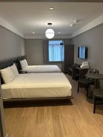 The Melrose Hotel - Room