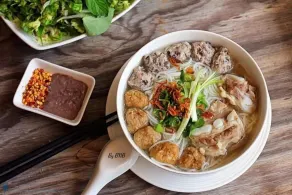 Nam Long Hotel - Restaurant