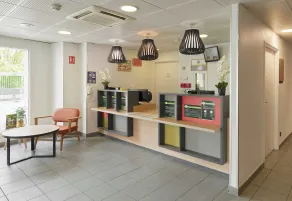 B&B HOTEL Paris Romainville Noisy-le-Sec - Rezeption
