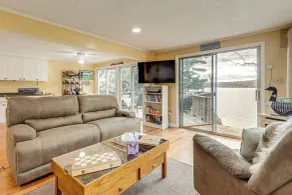 Lake Winnisquam Home: Fish, Hike & Explore! - Intérieur