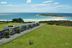 Diamond Island Resort, Restaurant & Bar and Penguin Show - Ausblick vom Zimmer