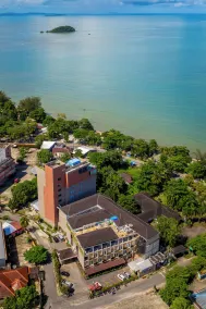 Golden Tulip Essential Belitung - View from room