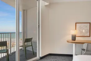 Spark by Hilton Ormond Beach Oceanfront - Chambre