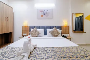 Hotel Seasons Inn - Room
