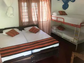 Sujatha Tourist Rest - Room