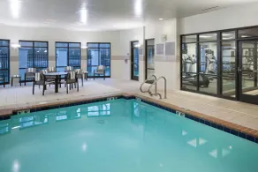 Courtyard by Marriott Suffolk Chesapeake - Pool