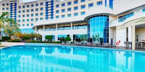 Crowne Plaza Muscat OCEC by IHG - Pool