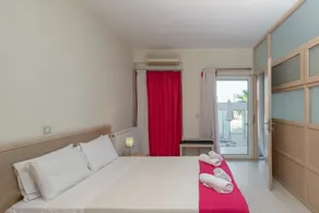 Sevach Apartments - Quarto
