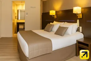 Hôtel Croix des Bretons - Lourdes Pyrénées - Room