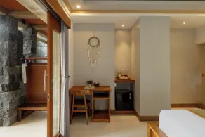 Togog Polos Ubud House - Habitación