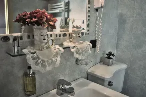 Hotel Victoria - Bathroom