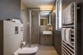 Signature East Hotel Apartment - Bagno