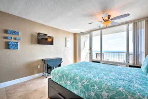 Oceanfront Daytona Beach Studio w/ Balcony - Innenbereich