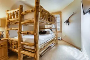 Beautiful 3 Bedroom Mountain Condo In River Run Village With Hot Tub Access And Walking Distance To The Gondola - Rum