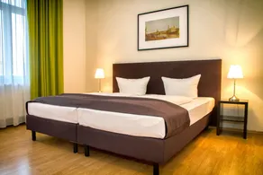 Aparthotel am Zwinger - Room