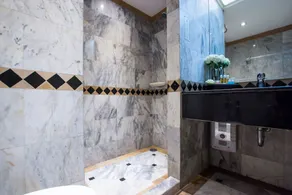 Buddy Lodge, Khaosan Road - Salle de bain
