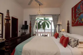 Brunton Boatyard - A CGH Earth Experience - Room
