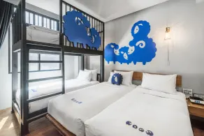 Kokotel Bangkok Surawong - Chambre