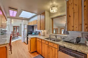 5 Mi to Dtwn Denver: Peaceful Lakewood Home! - Interiør