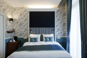 Carlton Ambassador - Room