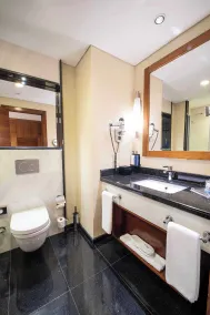 Dedeman Konya Hotel Convention Center - Salle de bain