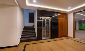 Treebo Purva Crest, Gachibowli DLF - Hall