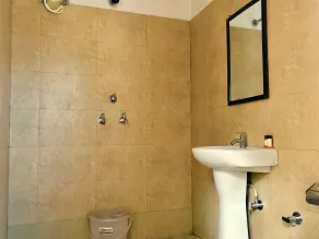 Krishna Residency A Boutique Hotel - Bathroom