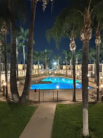 Valley Inn - Piscine
