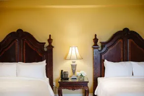 Riverbend Inn & Vineyard - Room