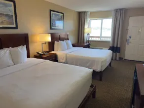 Comfort Inn On the Bay - Zimmer