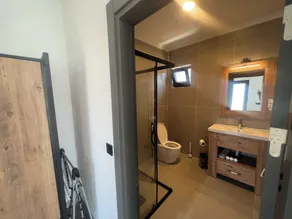 Tolstoy'un Bisikleti Gökçeada - Bathroom