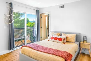 Luxurious Townhome - Room