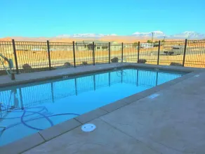 Scenic View Inn & Suites Moab - Pool